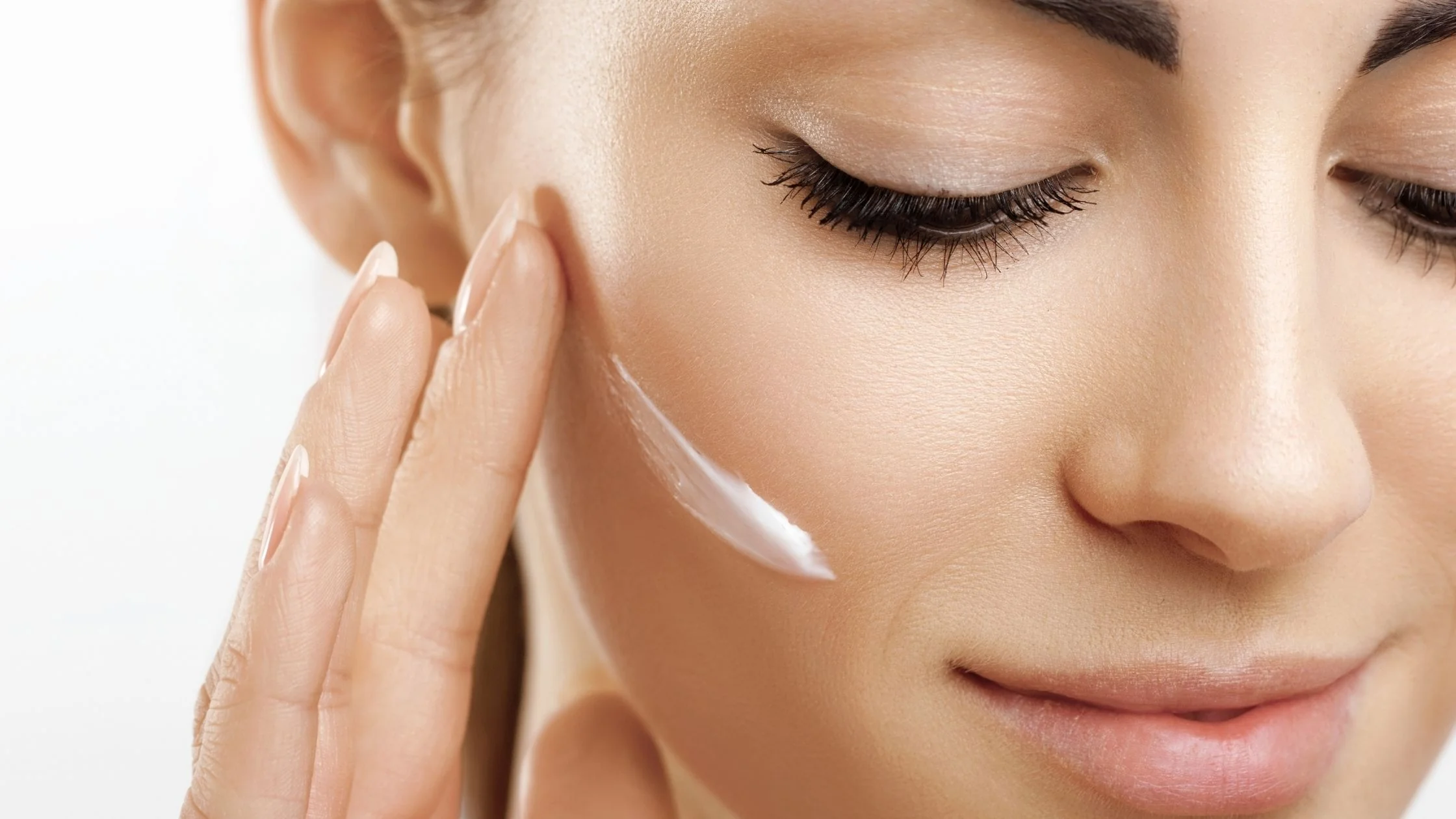 benefits-of-apply-facial-moisturizer-for your-face